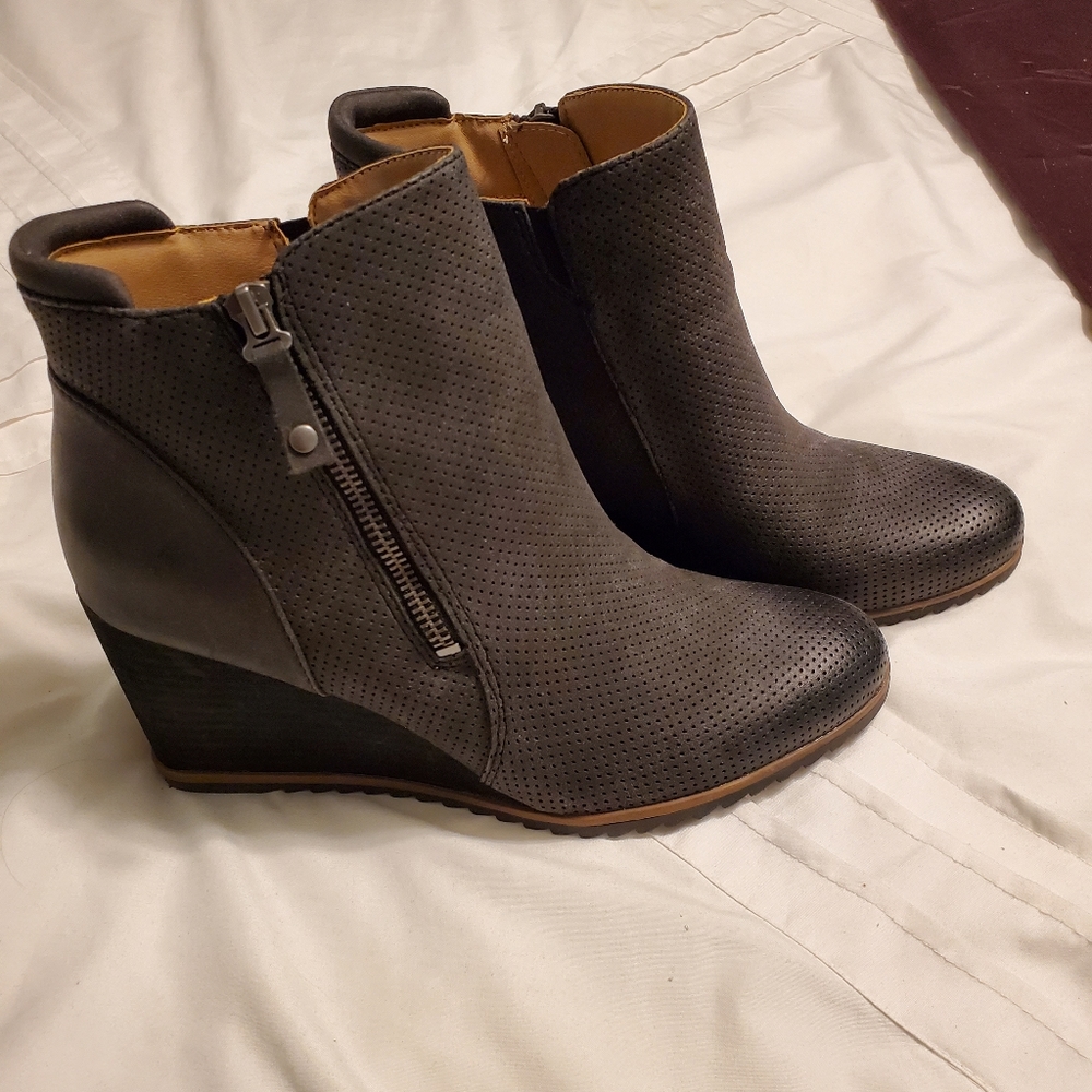 Soul Naturalizer Haley Wedge Bootie